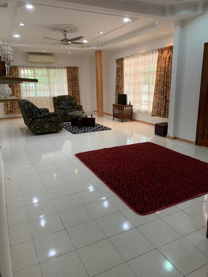Villa Ctzee Malacca Екстериор снимка